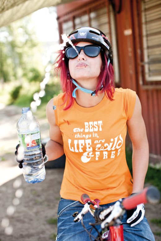 maloja UllaM – the best things in life are wild & free Bild: maloja