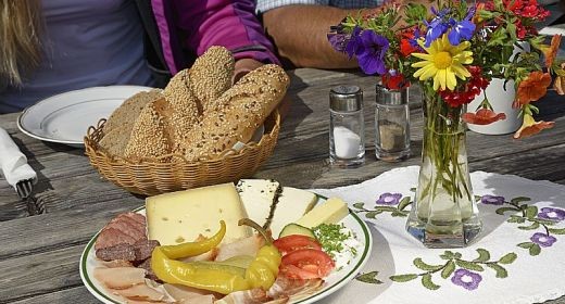 Frühstück am Berg – Perfekten Genuss beim Wandern um den Wildern Kaiser