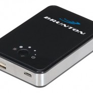 BRUNTON HYBRID SOLAR CHARGER EMBER & BUMP – POWER AUS DER HOSENTASCHE